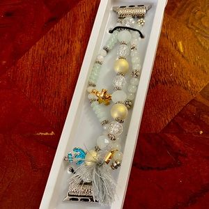 Woman’s Smart Watch Band